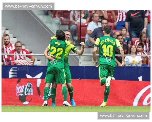 绿茵场上的宿命对决：马竞技与埃瓦尔的激情碰撞